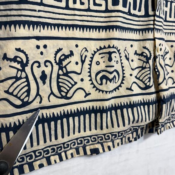 Vintage J Peterman Co XL Handmade Batik Shirt Aztec Reverse Print Summer Resort - Picture 3 of 9